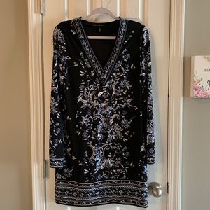 WHBM Printed Tunic Dress with V Neck and Bell Sleeves Sz S